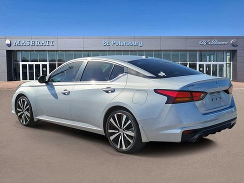 Used 2022 Nissan Altima 2.5 SR image 3