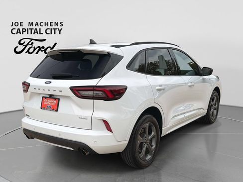 Used 2023 Ford Escape ST-Line w/ Tech Pack #1 AWD/4WD image 5