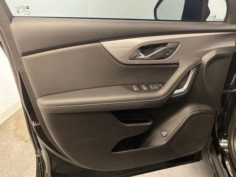 Used 2023 Chevrolet Blazer LT w/ Convenience Package AWD/4WD image 17