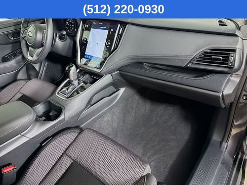 Used 2025 Subaru Outback Premium image 37
