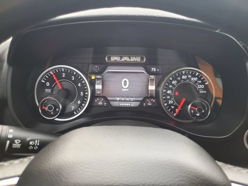 Used 2019 RAM 1500 Big Horn AWD/4WD image 24