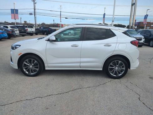 Used 2023 Buick Encore GX Select w/ Sport Touring Package image 5