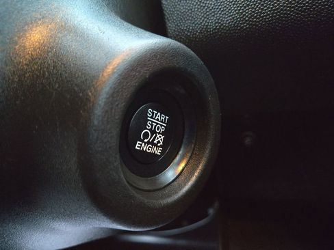 Used 2023 RAM ProMaster 2500 image 25