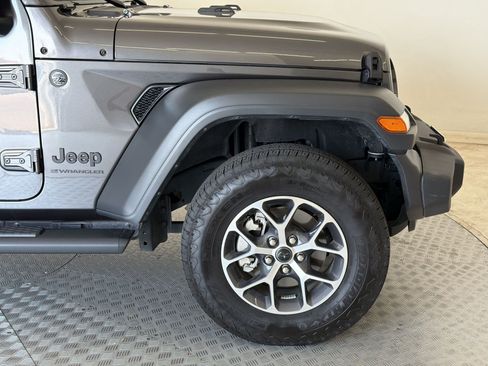 Used 2024 Jeep Wrangler Sport AWD/4WD image 13