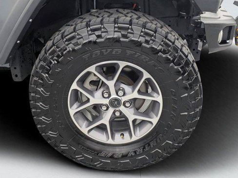 Certified 2024 Jeep Wrangler Sport S image 9