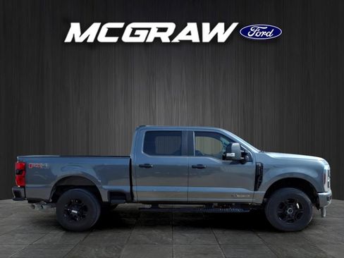 Used 2025 Ford F250 XL w/ STX Appearance Package AWD/4WD image 7