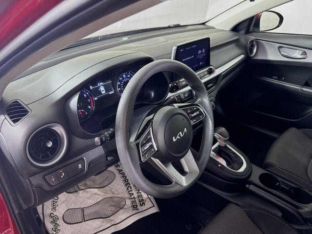 Certified 2023 Kia Forte LXS w/ LXS Technology Package FWD image 9