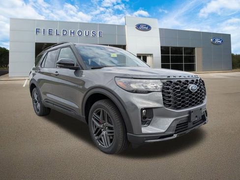 New 2026 Ford Explorer ST-Line image 2