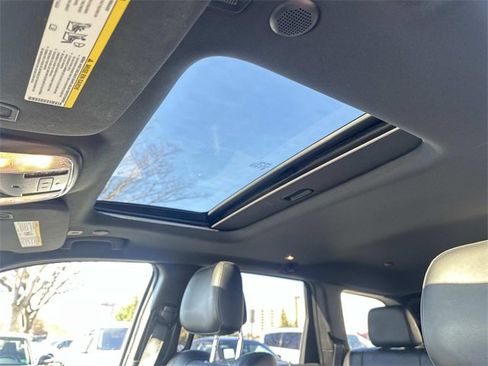 Certified 2021 Jeep Grand Cherokee Laredo X image 17