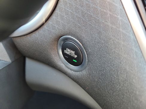 Used 2022 Chevrolet Malibu RS image 30