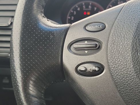 Used 2010 Nissan Altima 2.5 S w/ Convenience Pkg image 10