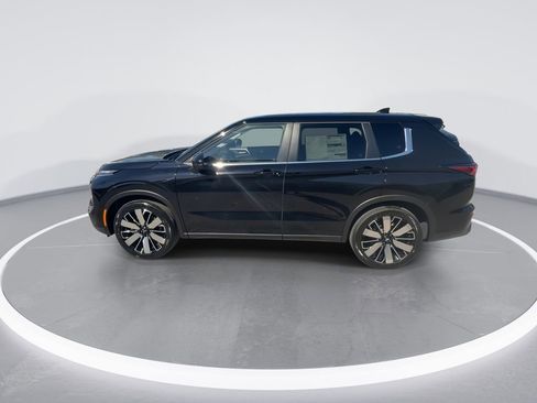 New 2026 Mitsubishi Outlander SE FWD image 5