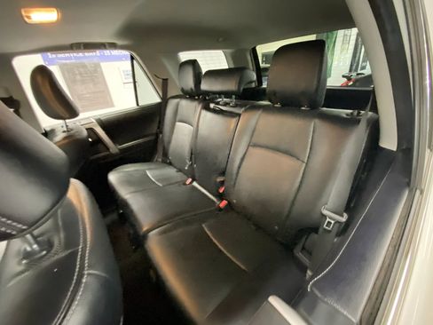 Used 2020 Toyota 4Runner Limited AWD/4WD image 17