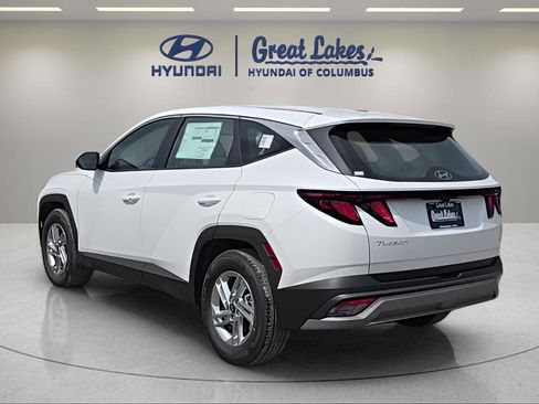 New 2026 Hyundai Tucson SE FWD image 3