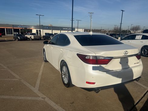 Used 2015 Lexus ES 350 image 9