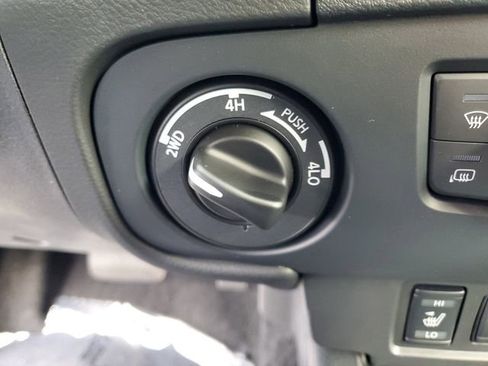 New 2026 Nissan Frontier SV w/ SV Convenience Package image 21