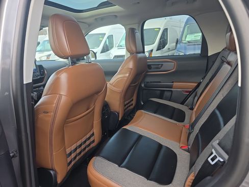 Used 2024 Ford Bronco Sport Outer Banks w/ Tech Package image 16