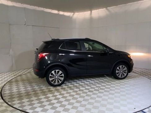 Used 2020 Buick Encore Preferred w/ Safety Package AWD/4WD image 8