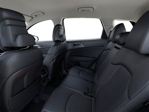 New 2026 Kia Sportage EX w/ EX Panoramic Sunroof Package image 18
