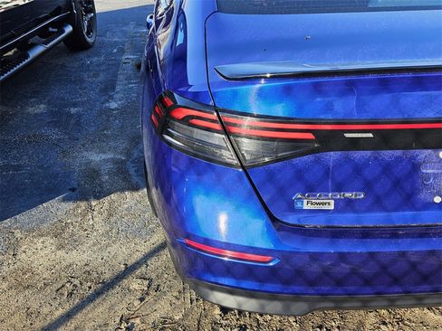 Used 2023 Honda Accord Sport image 10