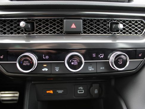 New 2025 Acura Integra A-Spec image 17