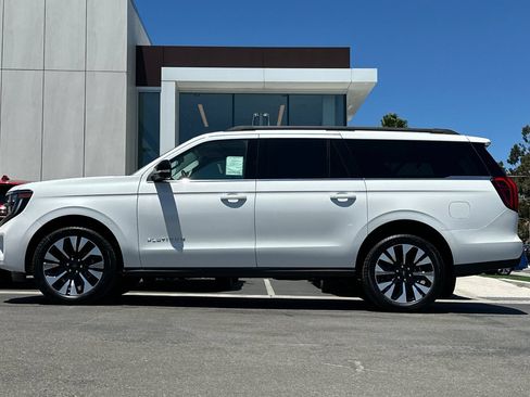 New 2027 Ford Expedition Max Platinum w/ Driver's Package AWD/4WD image 6