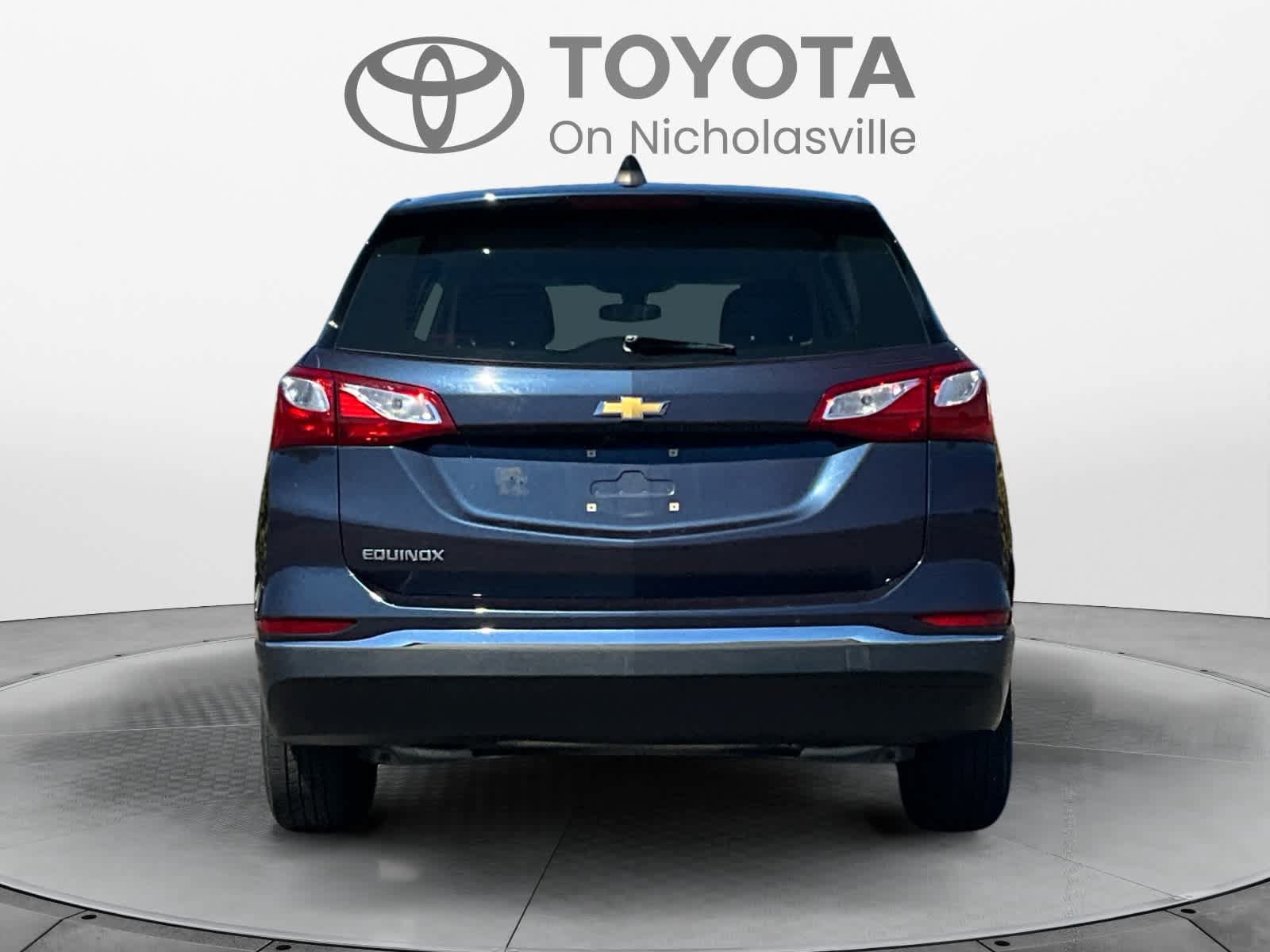 Used 2018 Chevrolet Equinox LS FWD image 4