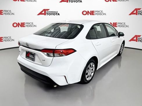 Certified 2025 Toyota Corolla LE FWD image 8