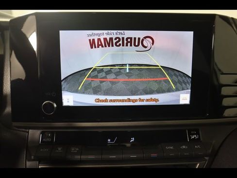Used 2025 Toyota Camry LE FWD image 25