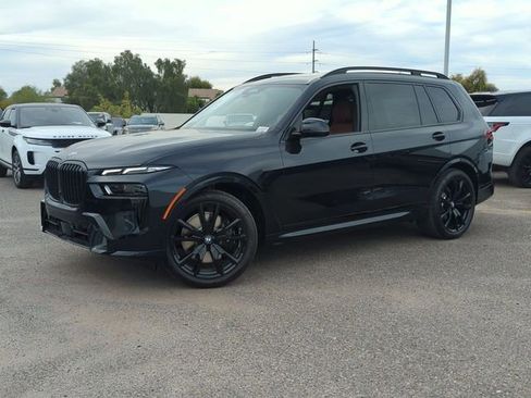 New 2026 BMW X7 xDrive40i w/ M Sport Package image 2
