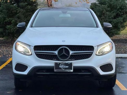 Used 2017 Mercedes-Benz GLC 300 GLC 300 4MATIC SPORT UTILITY 4 image 3