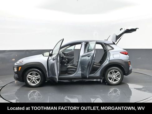 Used 2021 Hyundai Kona SE image 29