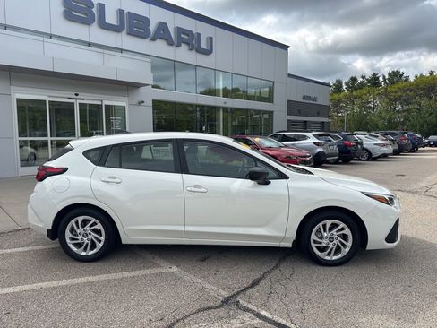 Used 2025 Subaru Impreza 2.0i AWD/4WD image 5