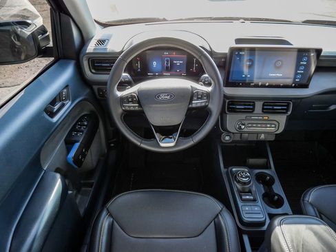 Used 2025 Ford Maverick Lobo image 25