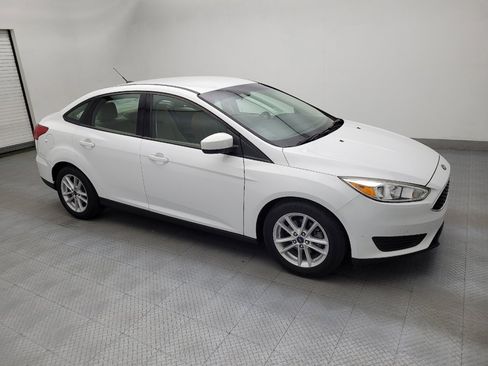 Used 2018 Ford Focus SE FWD image 11