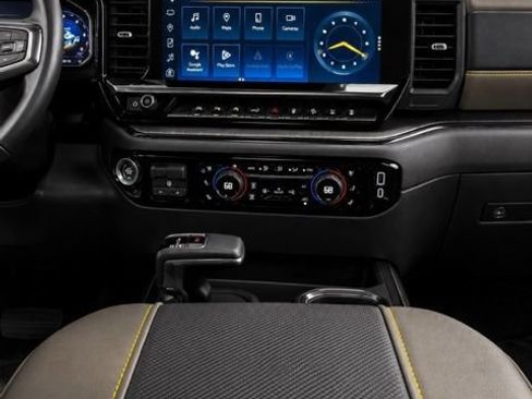 Used 2025 Chevrolet Silverado 1500 ZR2 w/ Technology Package AWD/4WD image 29