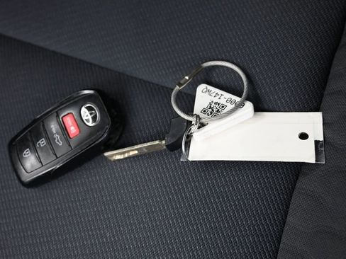 Used 2022 Toyota Tundra SR w/ SR Tow Package RWD image 27