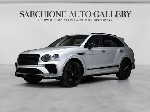 Used 2022 Bentley Bentayga image 9