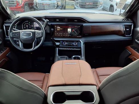 New 2026 GMC Sierra 3500 Denali Ultimate image 4