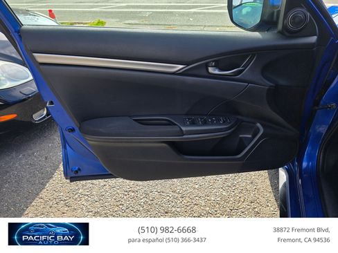 Used 2018 Honda Civic Sport image 18