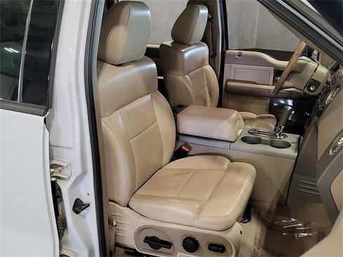 Used 2004 Ford F150 Lariat image 33
