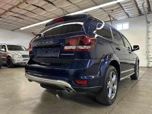 Used 2017 Dodge Journey Crossroad image 37