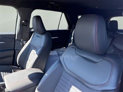 New 2026 Ford Explorer ST-Line image 8