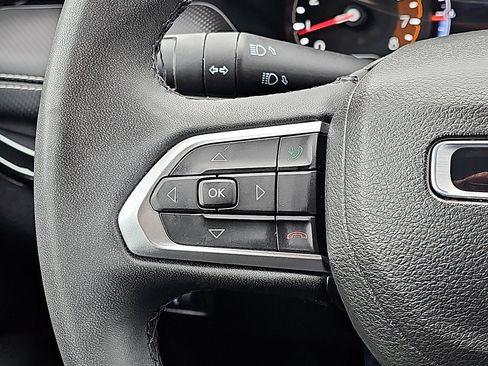 Used 2022 Jeep Compass Latitude image 21