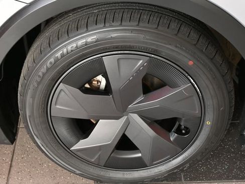 Certified 2024 Toyota Prius LE image 19