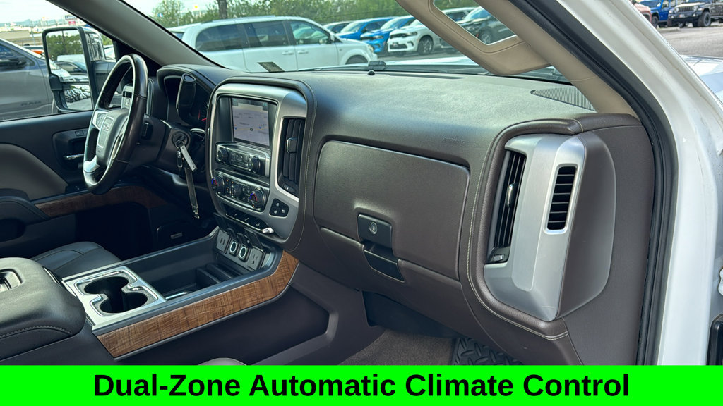 Used 2018 GMC Sierra 1500 SLT w/ SLT Premium Package AWD/4WD image 10