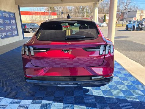 Used 2025 Ford Mustang Mach-E Premium w/ Sport Appearance Package image 5