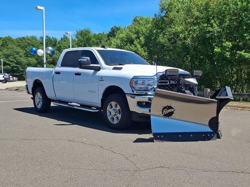 Used 2024 RAM 2500 Big Horn AWD/4WD image 6
