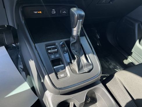 Used 2025 Honda CR-V LX image 22