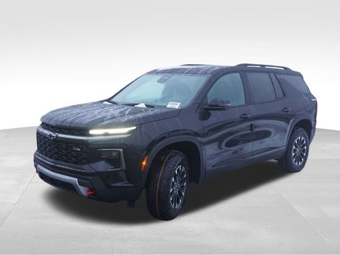 New 2026 Chevrolet Traverse Z71 w/ Driver Confidence Package image 9